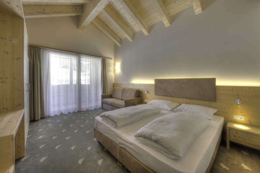 Hotel Rezia La Villa (Trentino Alto Adige)